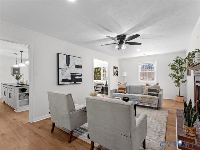 4824 McAllister Dr, Chester, VA 23831