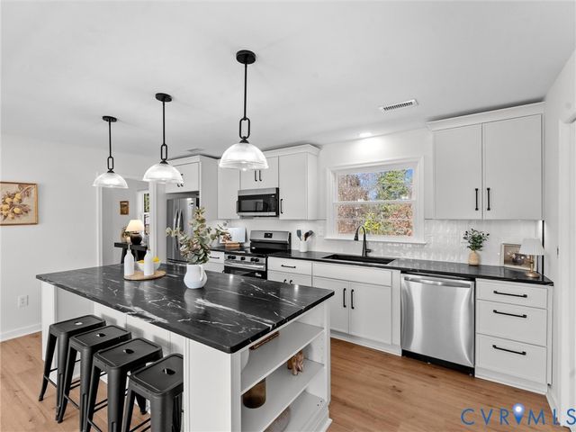 4824 McAllister Dr, Chester, VA 23831