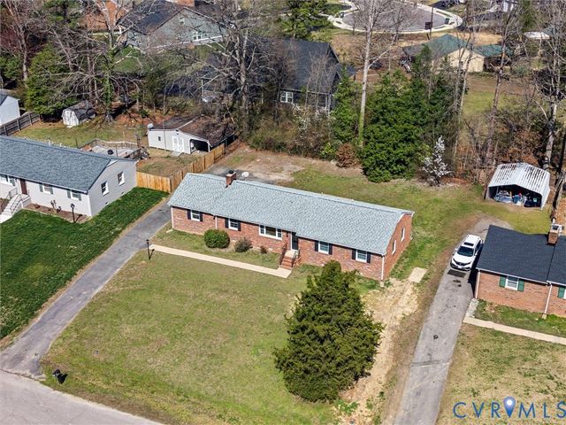 4824 McAllister Dr, Chester, VA 23831