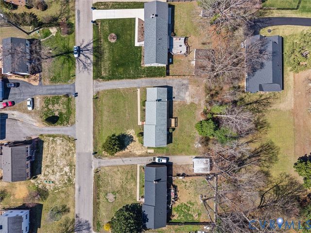 4824 McAllister Dr, Chester, VA 23831