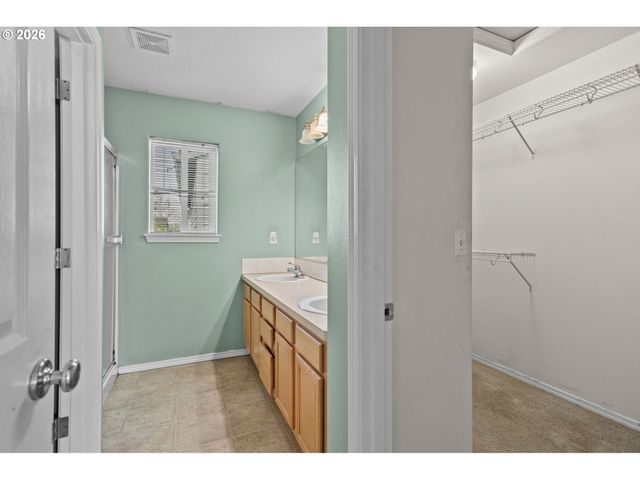 1317 Ne 168TH St, Ridgefield, WA 98642