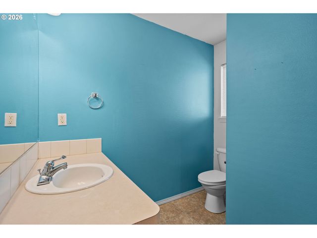 1317 Ne 168TH St, Ridgefield, WA 98642