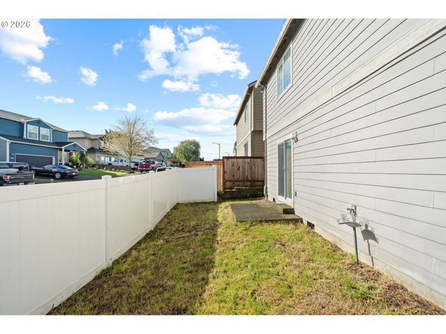 1317 Ne 168TH St, Ridgefield, WA 98642