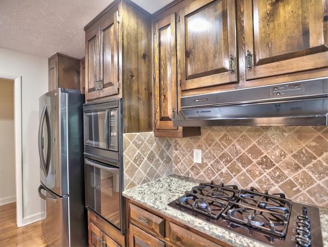 494 Embry Lane, Marietta, GA 30066