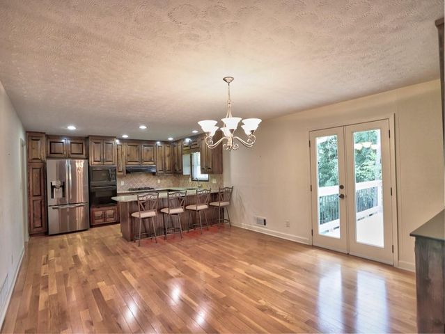 494 Embry Lane, Marietta, GA 30066