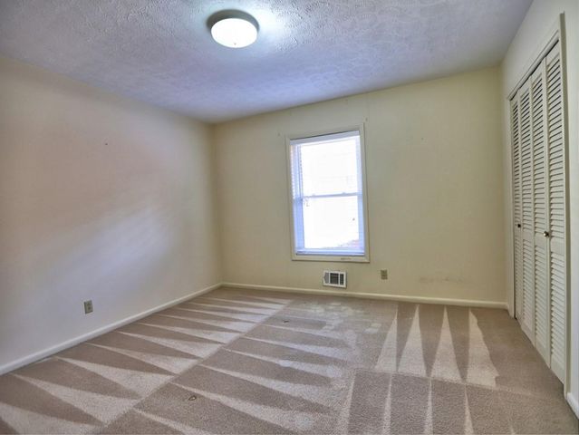 494 Embry Lane, Marietta, GA 30066