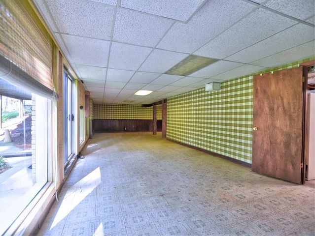 494 Embry Lane, Marietta, GA 30066