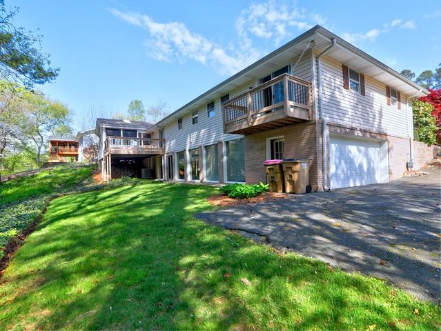 494 Embry Lane, Marietta, GA 30066