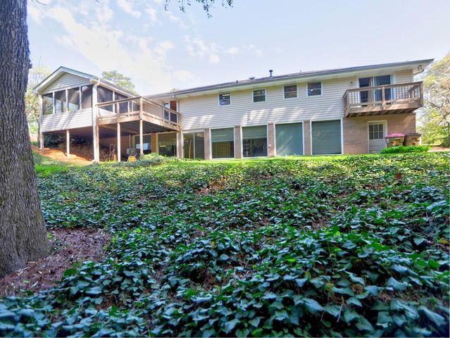 494 Embry Lane, Marietta, GA 30066