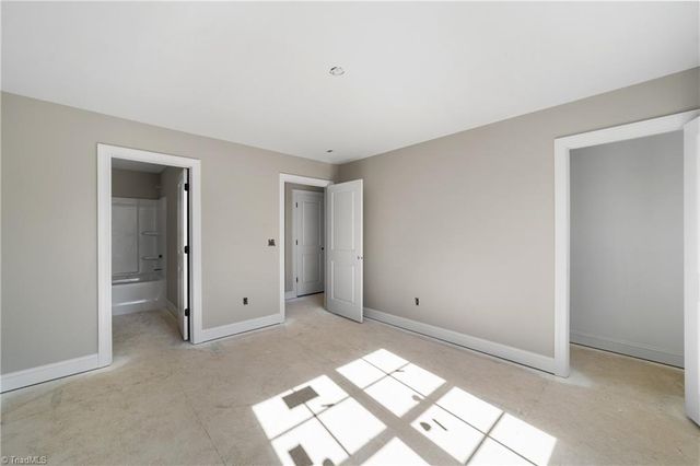 249 Enclave Drive, Clemmons, NC 27012