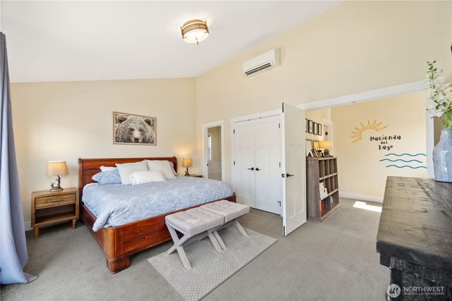 326 Porcupine Lane, Chelan, WA 98816