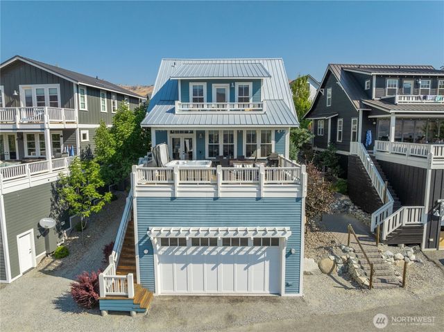 326 Porcupine Lane, Chelan, WA 98816