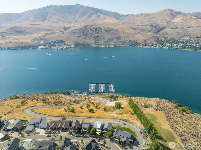 326 Porcupine Lane, Chelan, WA 98816