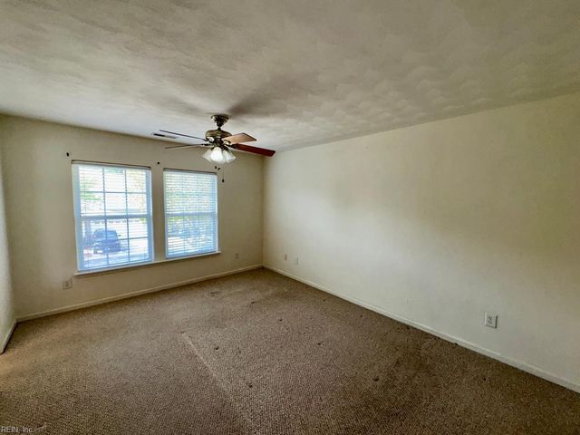 13466 High Gate MEWS, Carrollton, VA 23314