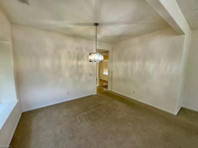 13466 High Gate MEWS, Carrollton, VA 23314