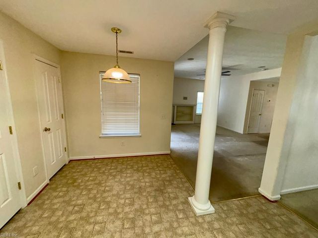 13466 High Gate MEWS, Carrollton, VA 23314