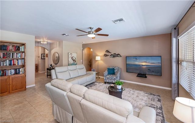 3217 Birch Tree LN, Alva, FL 33920