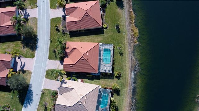 3217 Birch Tree LN, Alva, FL 33920
