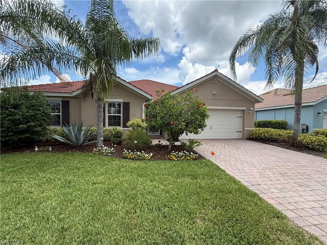 3217 Birch Tree LN, Alva, FL 33920