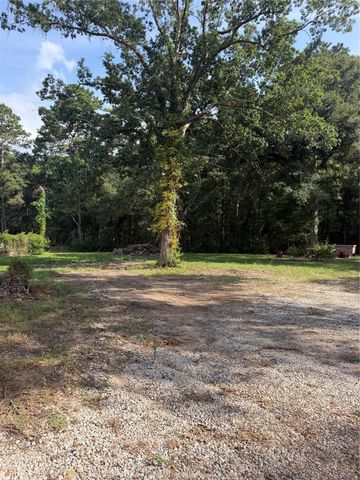 17162 Highway 105 E, Conroe, TX 77306