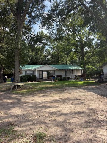 17162 Highway 105 E, Conroe, TX 77306