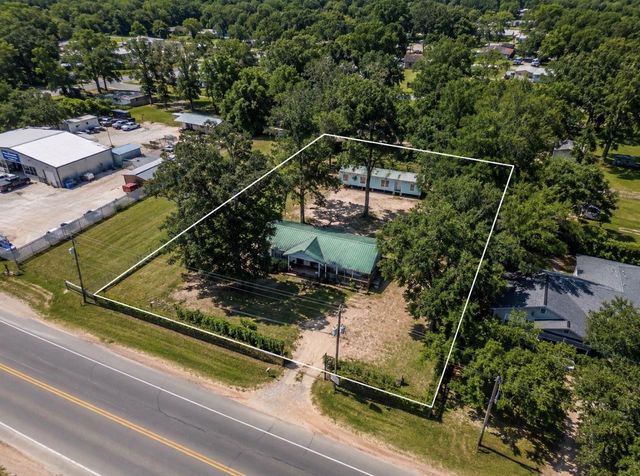 17162 Highway 105 E, Conroe, TX 77306