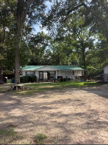 17162 Highway 105 E, Conroe, TX 77306
