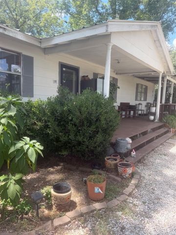 17162 Highway 105 E, Conroe, TX 77306