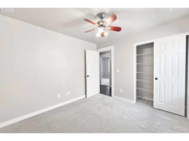 15753 Se CHELSEA MORNING Dr, Happy Valley, OR 97086