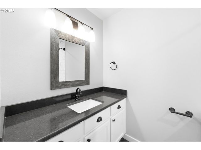 15753 Se CHELSEA MORNING Dr, Happy Valley, OR 97086