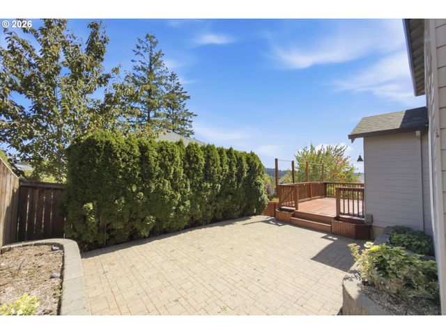 15753 Se CHELSEA MORNING Dr, Happy Valley, OR 97086