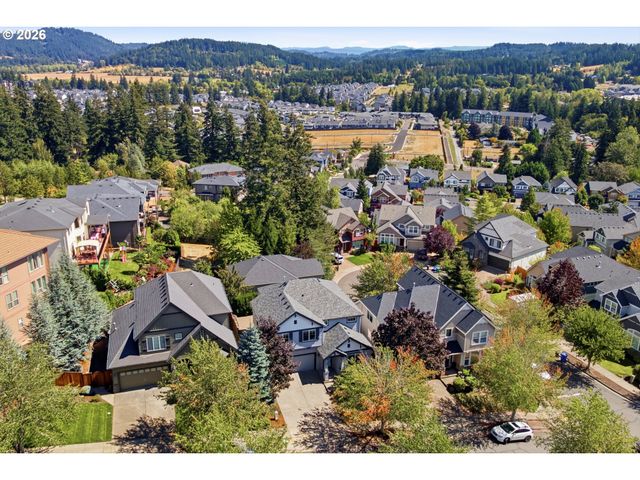 15753 Se CHELSEA MORNING Dr, Happy Valley, OR 97086