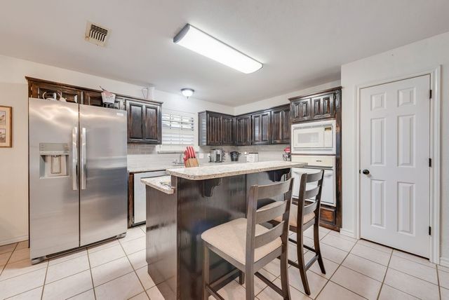 579 S Hitt Street, Boyd, TX 76023