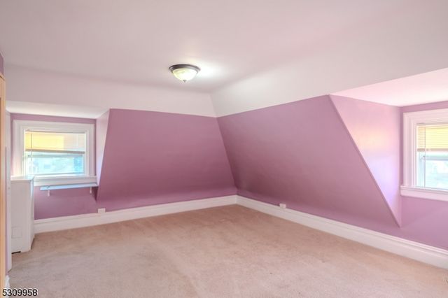 95 Beech St, East Orange City, NJ 07018