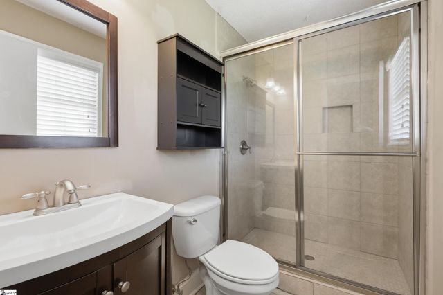 2 Brushy Creek Ridge, Taylors, SC 29687