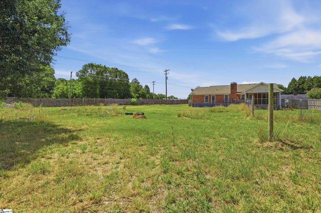 2 Brushy Creek Ridge, Taylors, SC 29687