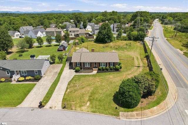 2 Brushy Creek Ridge, Taylors, SC 29687