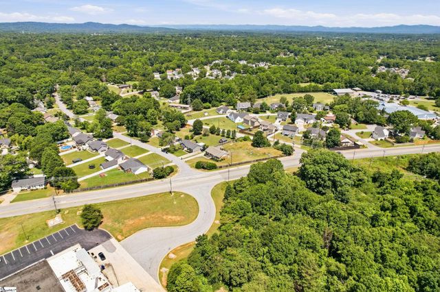2 Brushy Creek Ridge, Taylors, SC 29687