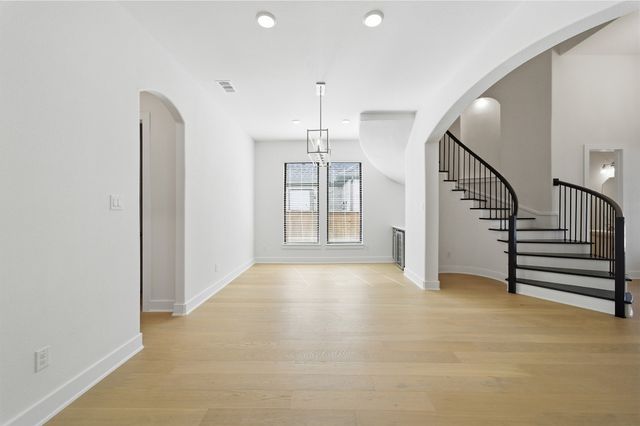 1725 Salvatore, Mclendon Chisholm, TX 75032