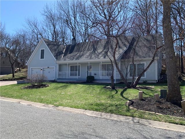 11031 W 108th Terrace, Overland Park, KS 66210