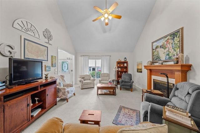 11031 W 108th Terrace, Overland Park, KS 66210