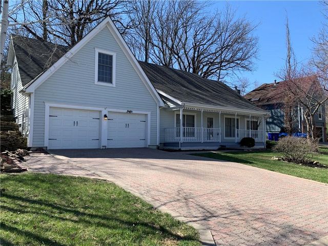 11031 W 108th Terrace, Overland Park, KS 66210