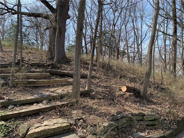 11031 W 108th Terrace, Overland Park, KS 66210