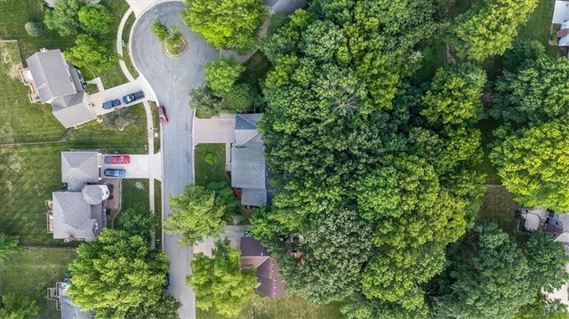 11031 W 108th Terrace, Overland Park, KS 66210