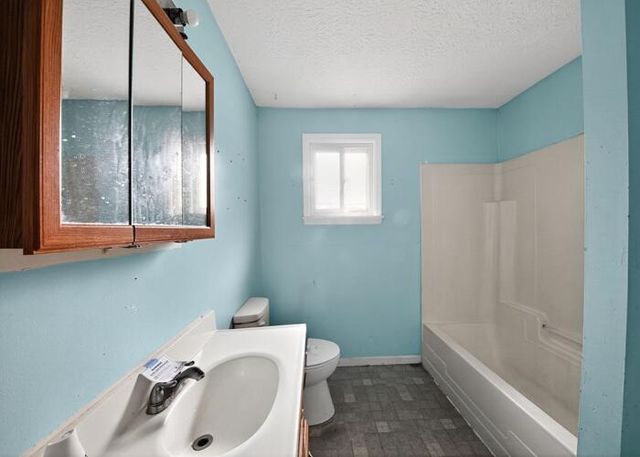 4828 Far Hills Drive, Independence, KY 41051