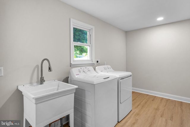 682 WOODLYN DR, Feasterville Trevose, PA 19053