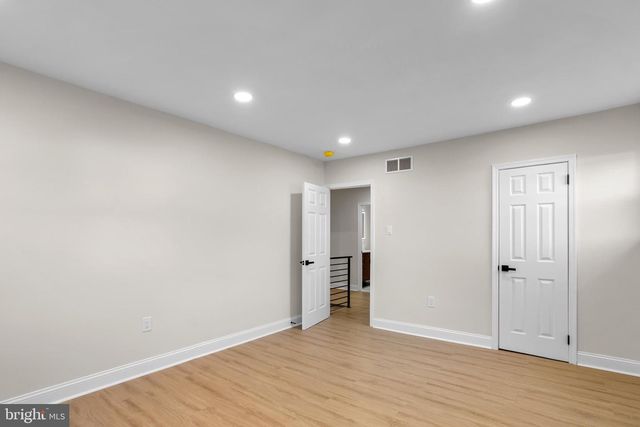 682 WOODLYN DR, Feasterville Trevose, PA 19053