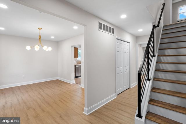 682 WOODLYN DR, Feasterville Trevose, PA 19053
