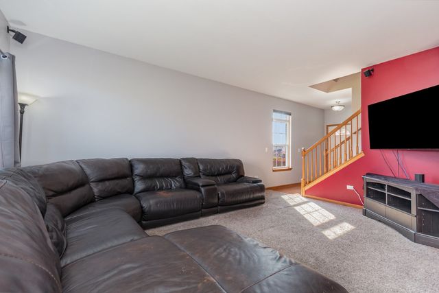 2604 Foxwood Drive 2604, New Lenox, IL 60451