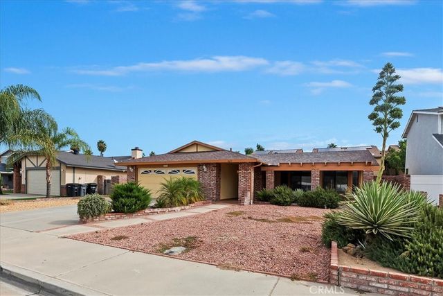 860 Polk, Hemet, CA 92543